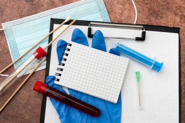 Reçeteli İlaç Laboratuvarı Analizi Virüsü Analiz Etme Önemli Notlar Alma Bilimsel Çalışmalar Tedavi Planları Tıbbi Malzemeler Ekipmanları