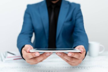 Sunan İletişim Teknolojisi Smartphone Voice Video Yazma Arayan Önemli Notlar İş Görüşmesi Fikirleri Küresel Bağlantı İletişimi Öğretim Veren Dersler