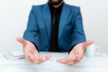 Discussing Important Idea Presenting Explaining Business Plan Designs Taking Notes Job Interview Ideas Giving Counsel Advice Lectures Work Orientation