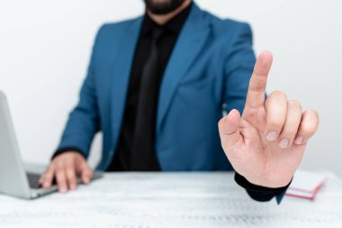 Uzaktan Ofis Çalışması Çevrimiçi Sunum İş Planı Önemli Fikir İş Görüşmesi Fikirleri Fikirleri Küresel Bağlantı İletişim Öğretileri Verme Konferansı Tasarımı
