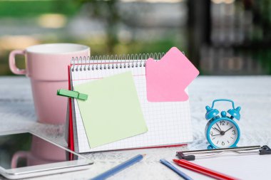 Açık Kahve Dükkanı Fikirleri, Kafe Çalışma Deneyimi, Önemli Notlar Yazmak, Yeni Mektuplar Yazmak, Yazılı Makaleler Yaratmak, İşletme Yönetimi