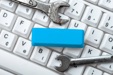 Çevrimiçi Çoklu İletiler Gönderme, Grup Dersleri Yazma, Anlamlı Web Sitesi İçeriği, Küresel Bağlantı, Yeni şeyler Öğrenme, Sohbet Etme Etkinlikleri