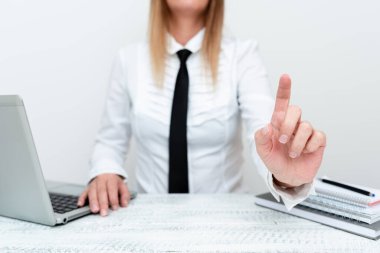 Yeni Fikir Tasarımları Öğretiliyor, Soyut Profesör Ders Veriyor, Bilgisayar Sunumu Fikirleri, Uzaktan Ofis Çalışması, Çevrimiçi Bağlantılar Küresel Bağlantı