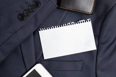 Yeni Uygun İş Tasarımları Sunumu, Resmi Ofis Giysilerini Gösterme, Önemli Notlar Yazma, Soyut Gazeteci Kıyafeti Üniforması, Giysi Ölçümü Alma