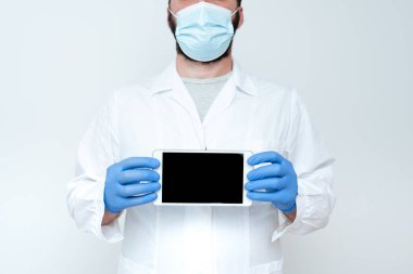 Araştırma Uzmanı Sunar Yeni Akıllı Telefon, Eski Teknolojinin Güncellenmesi, Laboratuvar Deneyi, İletişim Cihazı, Telefon Radyasyon Tehlikesi Açıklama