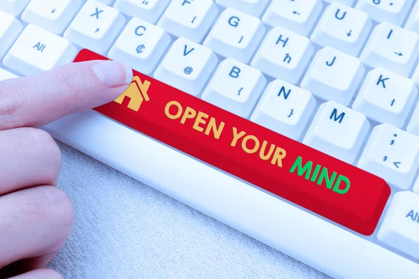 Handschriftliches Zeichen Open Your Mind. Business-Konzept in der Lage sein, verschiedene Ideen oder Denkweisen zu verstehen Eingabe von Produktbestandteilen, Abstract Presenting Upgrade Keyboard — Stockfoto