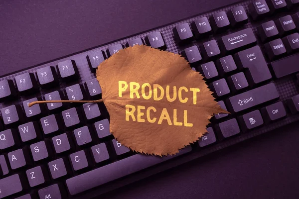Tekst met inspiratie Product Recall. Business overview request to return the possible product issues to the market Typing Cooking Instructions And Ingredient Lists, Making Online Food Blog — Stockfoto