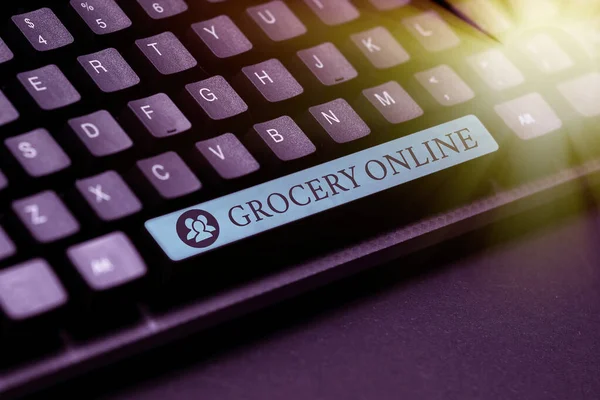 Texto que presenta Grocery Online. Concepto que significa versión digital del supermercado que acepta pedidos en línea Escribir útil Blog Tutorial y guías, Investigar estrategias en línea —  Fotos de Stock