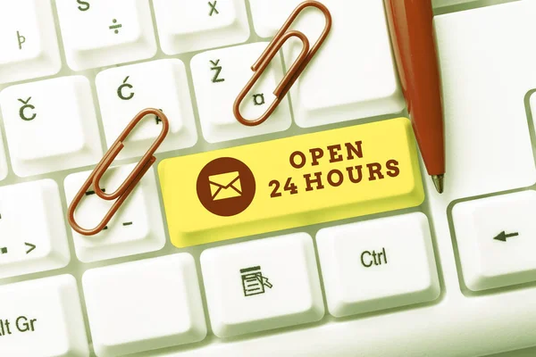 Schreiben von Text Open 24 Hours. Geschäftsidee den ganzen Tag und die ganze Nacht verfügbar, ohne Schließen oder Unterbrechen der Eingabe von Online-Netzwerkprotokollen, Erstellen neuer Firewall-Programm — Stockfoto