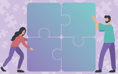 Meslektaşlar Yapbozun Dört Parçasını Birleştirerek Takım Çalışmasını Gösteriyor. Takım Arkadaşları Takım İşbirliği Gösterirken Birlikte İpuçları Buluyor.