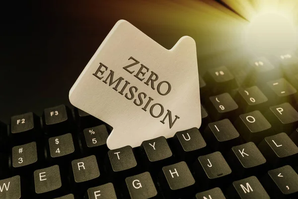 Bildunterschrift: Zero Emission. Das Geschäftskonzept bezieht sich auf einen Motor, der keine atmosphärischen Schadstoffe ausstößt. — Stockfoto