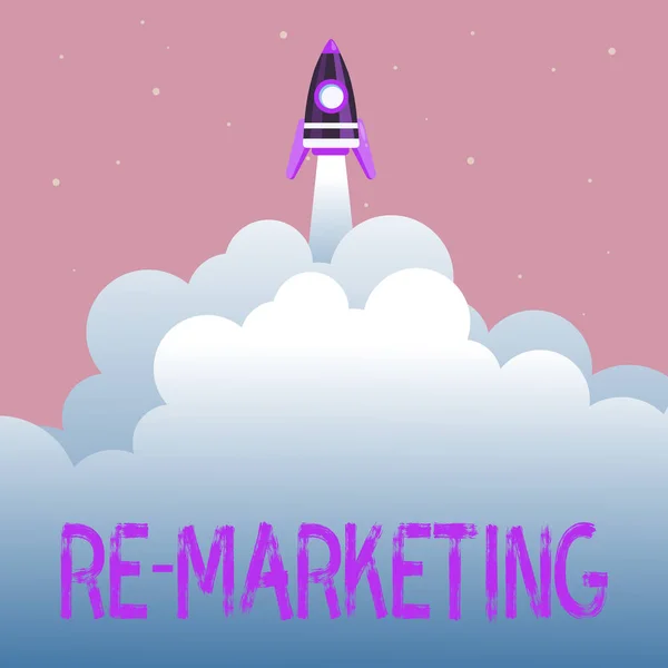 Εγγραφή εμφάνισης κειμένου Re Marketing. Conceptual photo Στρατηγική για να προσεγγίσετε πιθανούς πελάτες στην ιστοσελίδα σας Abstract Reaching Top Level, Rocket Science Παρουσίαση Σχέδια — Φωτογραφία Αρχείου