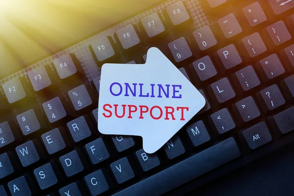 Κείμενο που δείχνει έμπνευση Online Support. Internet Concept σειρά από υπηρεσίες που βοηθά στην επίλυση του αγοραστή s είναι το πρόβλημα Μπαίνοντας σε νέους κωδικούς προγραμματισμού, πληκτρολογώντας Συναισθηματικά διηγήματα — Φωτογραφία Αρχείου