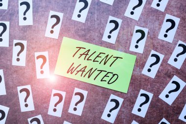 Yetenek Aranıyor ilhamını gösteren bir metin. Önemli Notlar Alma Konsepti Yeni Sözleşmeler Oluşturma Sözleşmesi Taslağı İş Konsepti Yöntemi