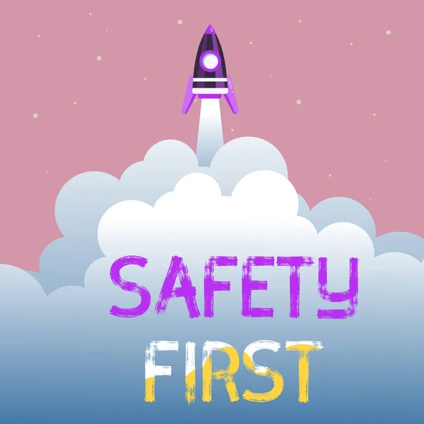 Концептуальный дисплей Safety First. Концептуальные фото Избегайте ненужного риска Live Safely Be Careful Обратите внимание на абстрактные достижения высшего уровня, ракетно-научных презентаций — стоковое фото