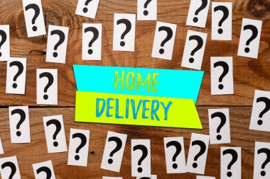 Kavramsal manşet: Eve Teslim. İş yaklaşımı Tüm çıkış öğeleri doğrudan alıcılara gönderilir Yeni Fikirler ve Çözümler Dönüm Sorunları için İlham Ev Fırtınası