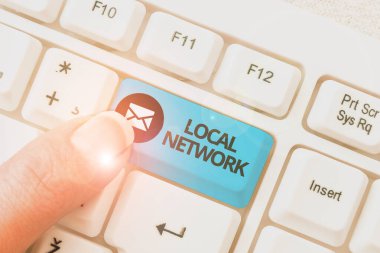 Yerel Ağ kavramsal görüntüleme. İş vitrinleri LAN Radyo Dalgaları DSL Boradband Bağlantı Yazı Belgesi Konsepti, Eski Veri Dosyaları Yeniden Yazılıyor