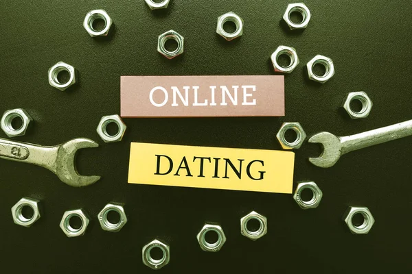 Conceptual display Online Dating. Business overview Searching Matching Relationships eDating Video Chatting Workshop Improvement Ideas Productivity Inspirations And Solutions — Stock Photo, Image