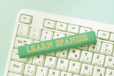 İspanyolca Öğrenmeyi Sunan Metin başlığı. İspanya Yazma Karakteri Arkaplan Hikayesi 'nin ulusal dilinde yazma ve konuşma eğitimi için iş gösterisi, Yeni Sosyal Medya Hesabı Oluşturma