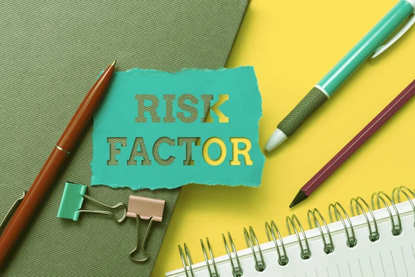 Text sign showing Risk Factor. Concept meaning Characteristic that may increase the percentage of acquiring a disease Flashy School And Office Supplies Bright Teaching And Learning Collections — Stock Photo, Image