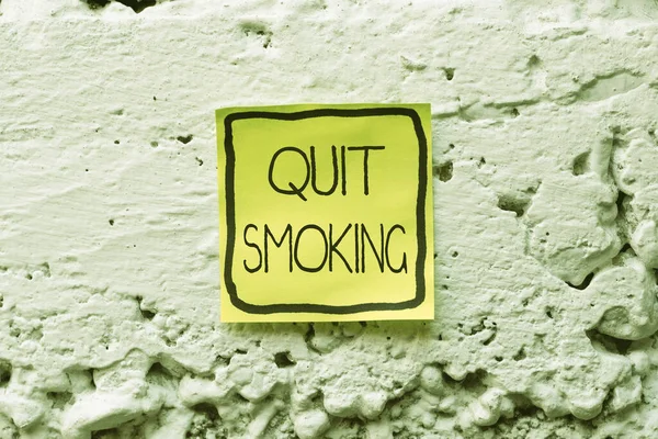 Conceptual display Quit Smoking. Business concept Discontinuing or stopping the use of tobacco addiction Thinking New Bright Ideas Renewing Creativity And Inspiration — Stock Photo, Image