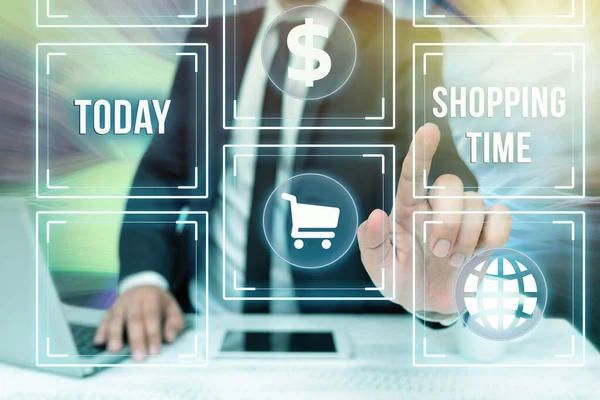 Handschrift teken Shopping Time. Concept betekent dat de sessie toegestaan voor het kopen van item tijdens een bezoek aan een andere winkel Bussiness Man Zittende Bureau Laptop En Telefoon Wijzen Futuristische Technologie. — Stockfoto