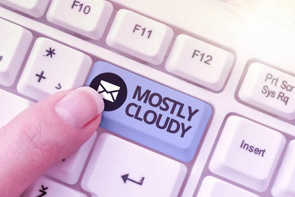 サインを示すインスピレーション主に曇り。ビジネスアイデア｜Shadow Vaporous Foggy Fluffy Nebuzous Cloud Skyscape Type認証ドキュメントコンセプト,古いデータファイルの再利用 — ストック写真