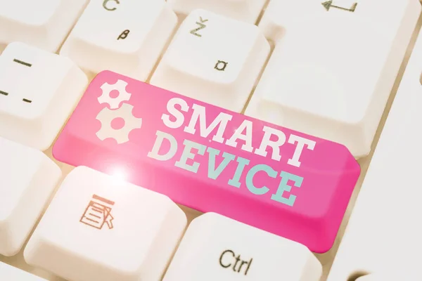 Konzeptionelle Anzeige Smart Device. Unternehmen präsentieren elektronisches Gerät, das in der Lage ist, mit dem Benutzer zu interagieren und Speed Tipping Lektionen und Tipps anbietet, um die Genauigkeit der Tastatur zu verbessern — Stockfoto
