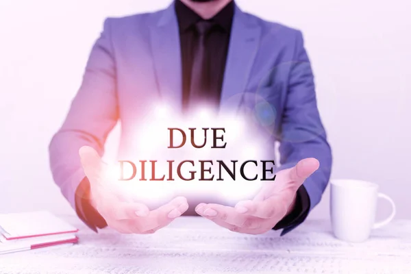 Texto presentando Due Diligence. Concepto que significa evitar dañar otras propiedades comerciales para un acuerdo Discusión de ideas importantes Presentando y explicando diseños de planes de negocios —  Fotos de Stock