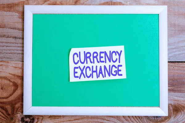 Text caption presenting Currency Exchange. Business idea rate at which one currency will be exchanged for another Display of Different Color Sticker Notes Arranged On flatlay Lay Background — Fotografia de Stock