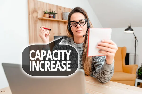 Conceptual display Capacity Increase. Word for meet an actual increase in demand, or an anticipated one Abstract Writing New Blog Content, Reading Online Articles And News — Stock Photo, Image