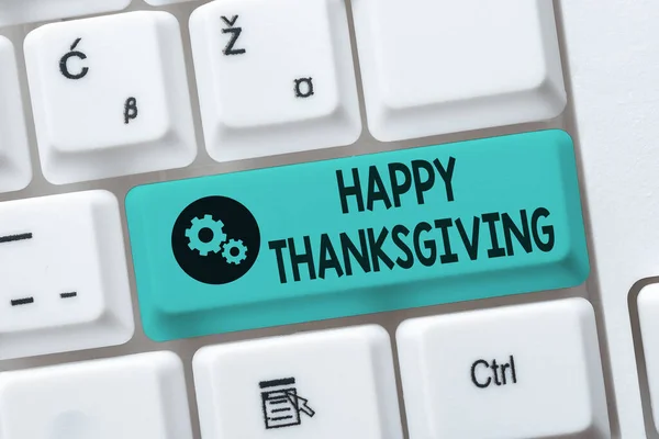 Text caption presenting Happy Thanksgiving. Internet Concept celebrating the harvest and blessings of the past year Abstract Sending Multiple Messages Online, Typing Group Lessons — 图库照片