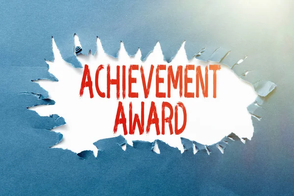 Text caption presenting Achievement Award. Word for recognizes worthy and outstanding achievement in job skill Thinking New Writing Concepts, Breaking Through Writers Block — стокове фото