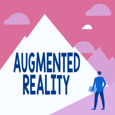 El yazısı Yazısı Artırılmış Gerçeklik. Takım elbiseli beyefendinin uzun dağ sırasına bakan not defterinin interaktif deneyimi..