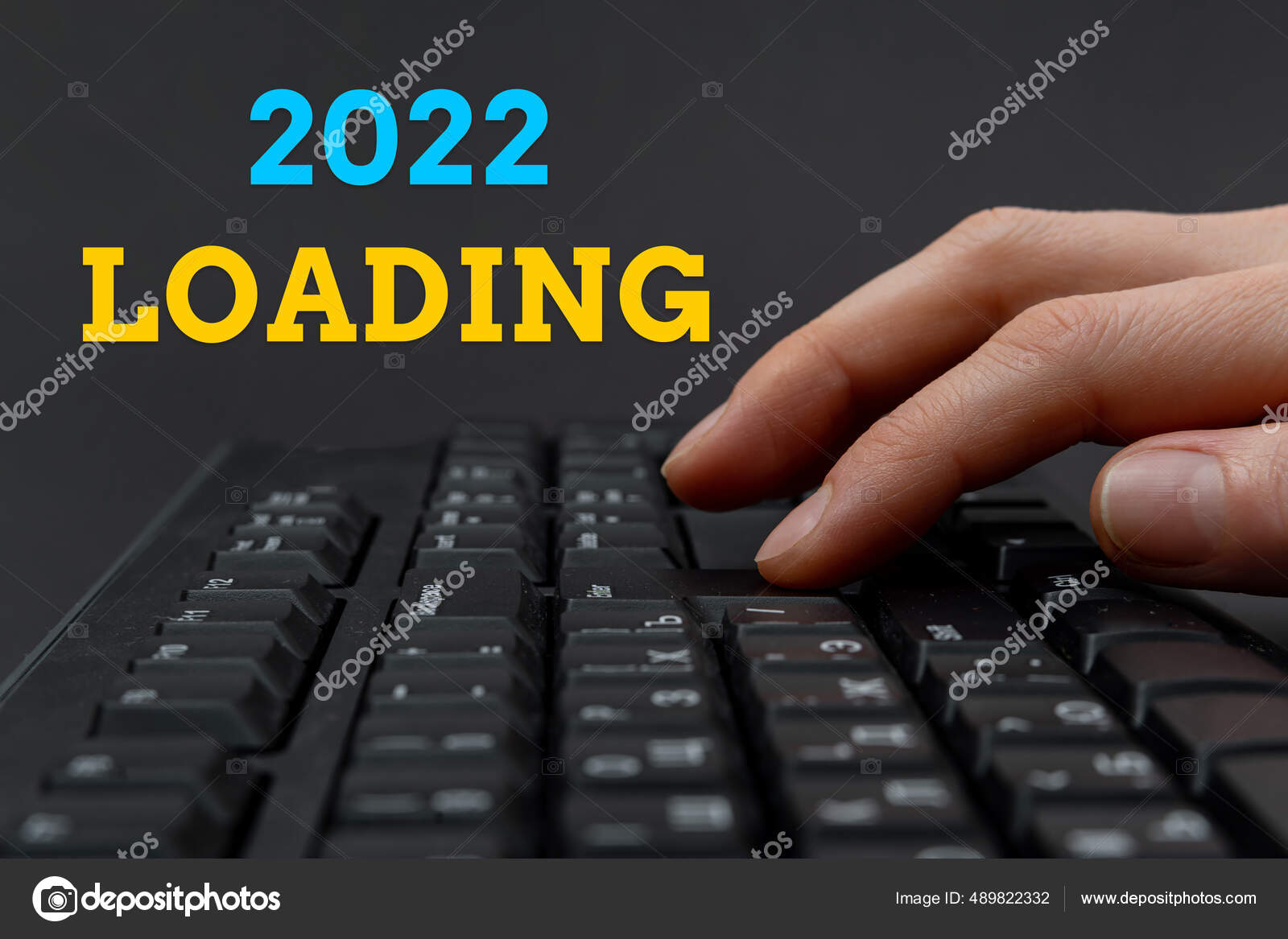 Text caption presenting 2020 Loading. Business idea Advertising the ...