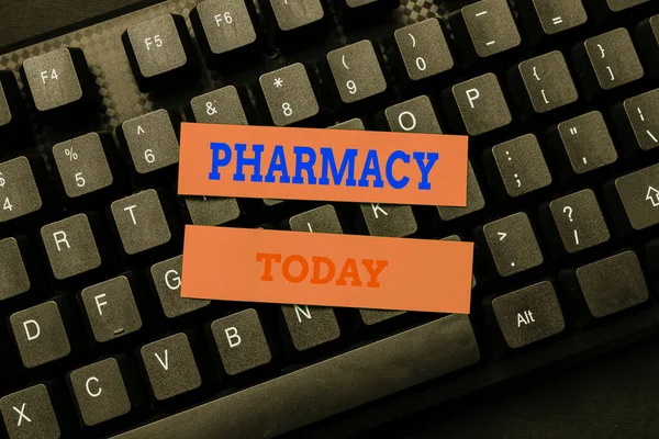 Psaní textu Lékárna. Obchodní přehled praxe přípravy léků na předpis a výdej Spojení s online přáteli, Seznámení na internetu — Stock fotografie