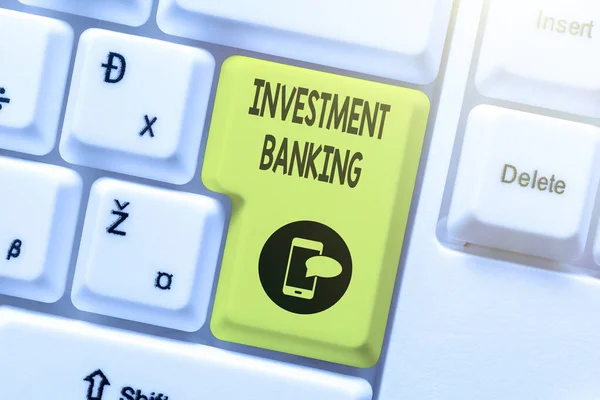 Koncepcionális felirat Investment Banking. Concept jelentése tőke létrehozása más vállalatok vagy magánszemélyek számára Gépírás Végfelhasználói licencszerződés, Gépelés Új hálózati jelszó — Stock Fotó