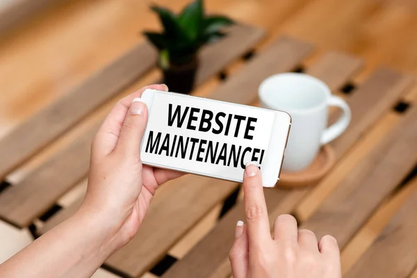 Writing displaying text Website Maintenance. Business idea act of regularly checking your website for issues Voice And Video Calling Capabilities Connecting People Together — Stock Photo, Image