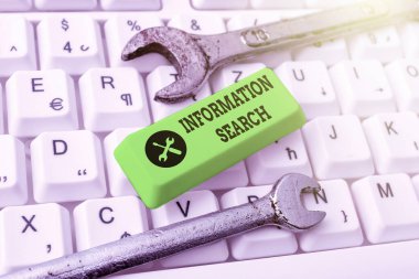 El yazısı işareti Bilgi Araması. Tüketiciye sunulan iş fikri seçenekleri soyut ofis daktilo işleri, daktilo önemli iş raporları olarak tanımlanmıştır