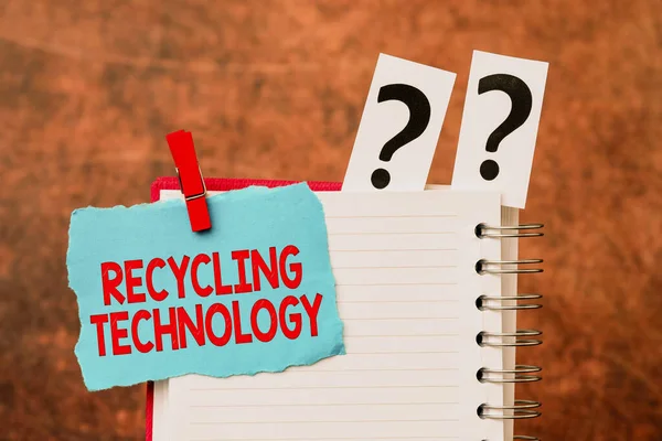 Wyświetlacz koncepcyjny Technologia recyklingu. Słowo na metody redukcji odpadów stałych Burza mózgów Nowy pomysł rozwiązań i odpowiedzi Poszukiwanie Więcej wskazówek — Zdjęcie stockowe