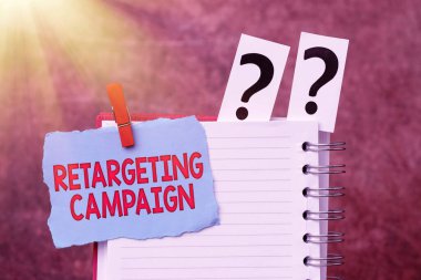 Kavramsal Görüntü Kurtarma Kampanyası. Daha önceki internet faaliyetlerine dayanarak tüketicileri hedef alan iş dünyası, Çözümlerin ve Cevapların Yeni Fikri Daha Fazla İpucu Arıyor