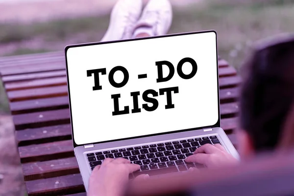 Handschriftlicher Text To Do List. Internet-Konzept eine Liste von Aufgaben, die gemäß der Priorität Voice And Video Calling Capabilities Connecting People Together zu erledigen und zu organisieren sind — Stockfoto