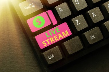Canlı yayını sunan metin başlığı. İnternet Daktilo Geliştirme Dersi ve Ders Planları, Yeni Yazı Sayfaları kullanımı ile bir video veya ses materyali yayınlamak için üzerine yazılan sözcük