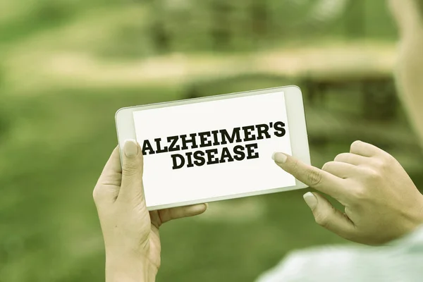 Conceptual display Alzheimer S Is Disease. Internet Concept Advanced mental deterioration that occur in old age Voice And Video Calling Capabilities Connecting People Together — Zdjęcie stockowe