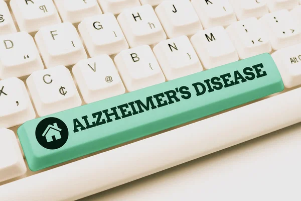 Text s rukopisem Alzheimer S Is Disease. Přehled o firmě Pokročilé duševní poruchy, které se vyskytují ve stáří Typing Certification Document Concept, Opakování starých datových souborů — Stock fotografie