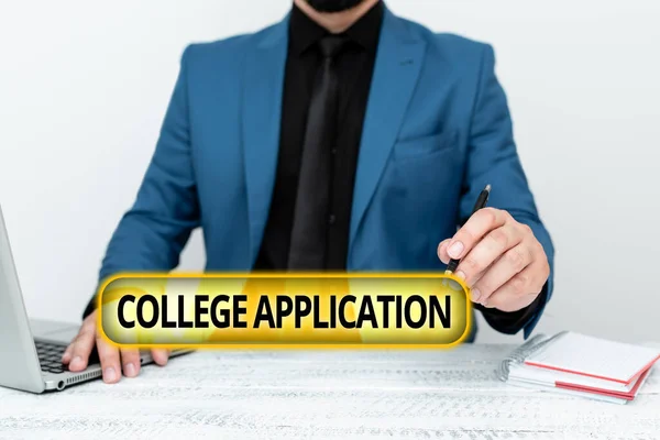 Text sign showing College Application. Word Written on individuals apply to gain entry into a college Remote Office Work Online Presenting Business Plans Designs — Stockfoto