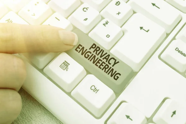 Wyświetlacz koncepcyjny Privacy Engineering. Business concept engineered systems provide acceptable levels of privacy Abstract Typing Presentation Message, Retyping Nowe hasło e-mail — Zdjęcie stockowe