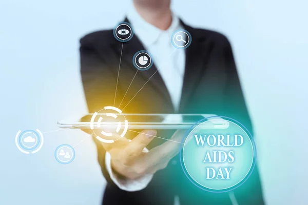 Τίτλος κειμένου που παρουσιάζει την Παγκόσμια Ημέρα κατά του AIDS. Επιχειρηματική προσέγγιση μια διεθνή ημέρα για την ευαισθητοποίηση σχετικά με την πανδημία του AIDS Lady In Suit Παρουσιάζοντας την κινητή συσκευή με φουτουριστική τεχνολογία διεπαφής. — Φωτογραφία Αρχείου