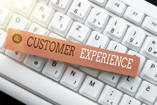 Writing displaying text Customer Experience. Business showcase product of an interaction between a client and customer Editing Website Program Codes, Learning New Programming Language — Stock Photo, Image