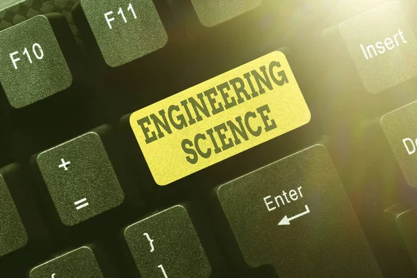 Conceptuele weergave Engineering Science. Business showcase omgaan met fysieke en wiskundige basis van engineering Typing Online Class Review Notes, Abstract Retyping Subtitle Tracks — Stockfoto